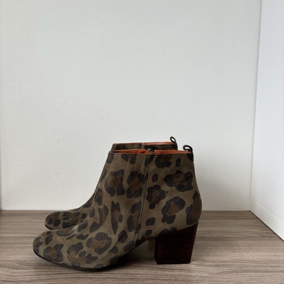 Penelope Chilvers Boots Havana Khaki Leopard Suede Zipped Ankle Boots 41 / 11 US - Picture 1 of 9